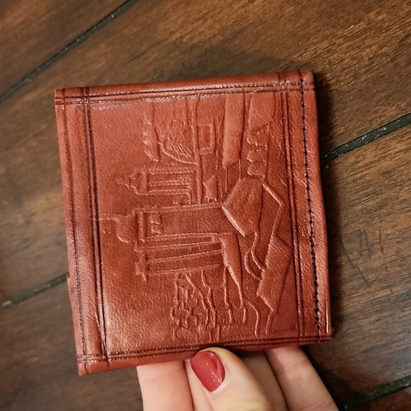 Wallet - Picture 2 of 5